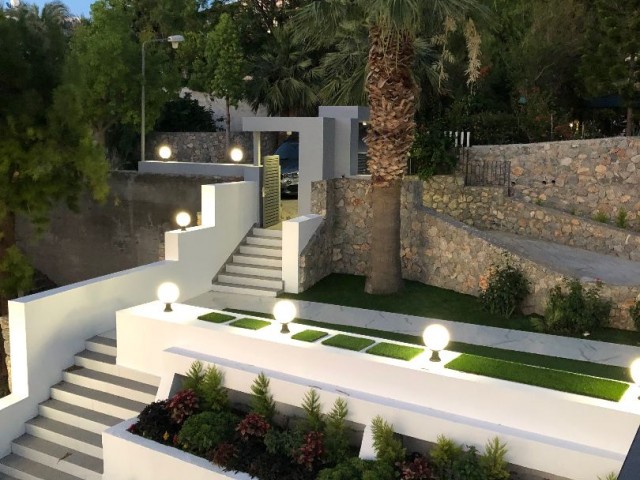 A unique villa for sale under the unique landscape of Kyrenia