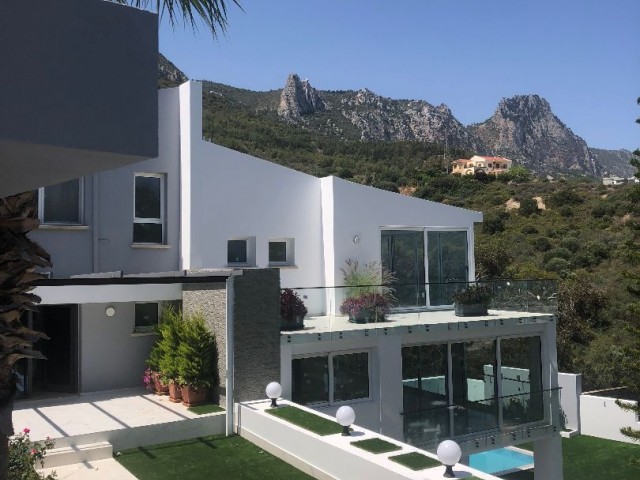 A unique villa for sale under the unique landscape of Kyrenia