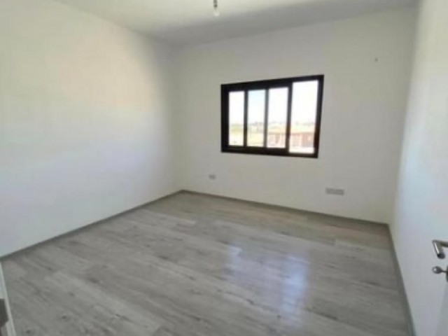 LAST 130M2 3+1 NEW FLAT IN LEFKOSA DEGIRMENLIK