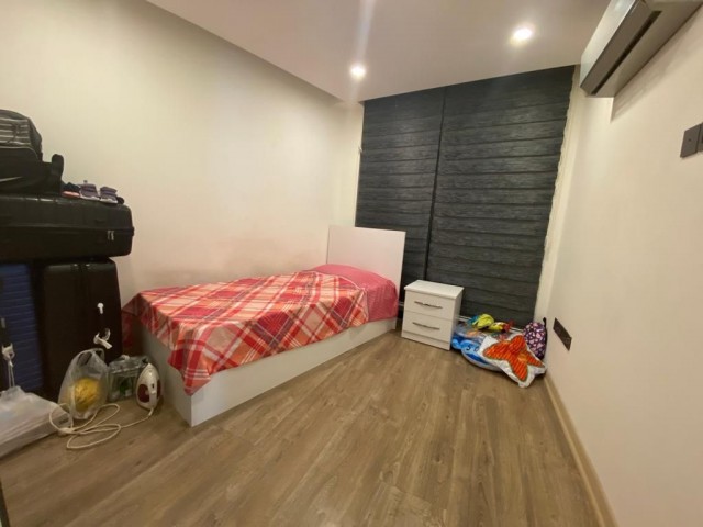 Flat To Rent in Yukarı Girne, Kyrenia