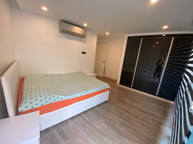 Flat To Rent in Yukarı Girne, Kyrenia