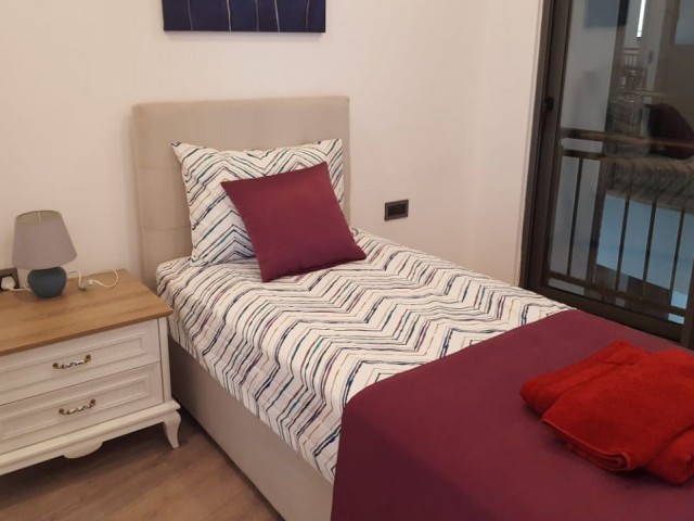 GIRNE AKACAN ELEGANCE 2+1 LUXURIÖSE WOHNUNG ZU VERKAUFEN