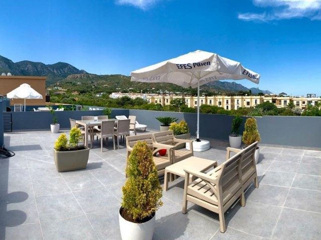 60M2 Private Terrasse - Meer- und Bergblick - sehr nah am Zentrum von Kyrenia