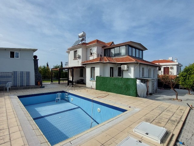 PRIVATE FOR RENTAL WITH GARDEN POOL IN ALSANCAK, KYRENIA