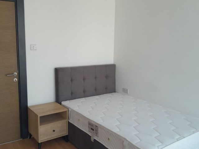 100M2 2+1 Luxuswohnung mit Bad und Pool in Residenz