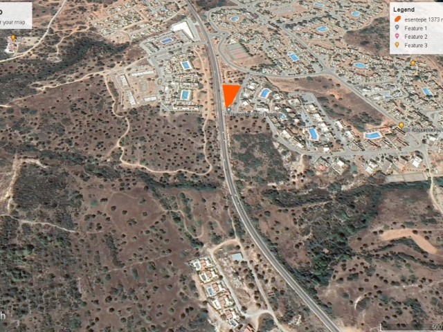 1 decare land with 0 commercial permits in Esentepe region, close to the main road