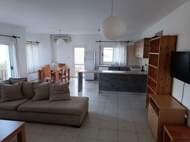 Kyrenia Alsancak 3+1 apartment with pool for rent