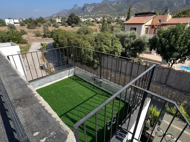 3+1 villa with sea and mountain views for sale in Kyrenia Ozanköy region