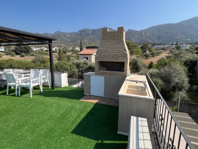 3+1 Villa mit Meer- und Bergblick zum Verkauf in der Region Kyrenia Ozanköy