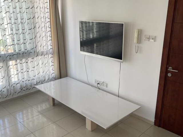 2+1 flat for rent in Kyrenia center