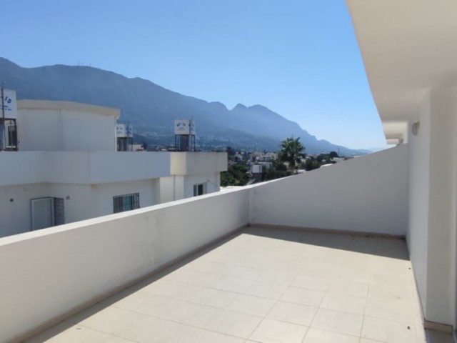 3+1 flat for sale in Kyrenia Alsancak at an affordable price