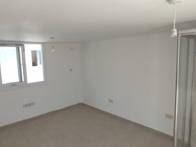 3+1 flat for sale in Kyrenia Alsancak at an affordable price