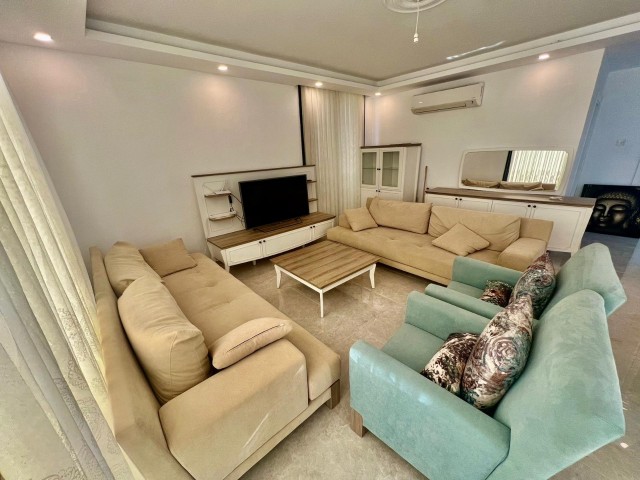 2+1 flat for sale in a site with pool in Alsancak, Kyrenia