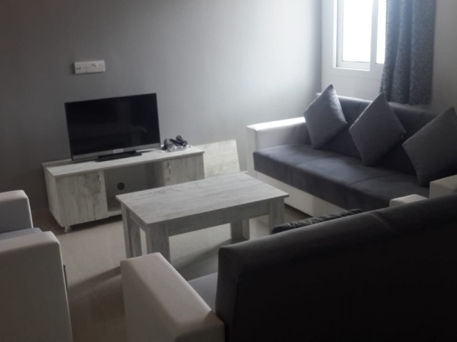 2+1 flat for rent in Kyrenia center