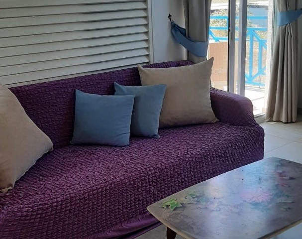 1+1 Loft-Wohnung zum Verkauf in Kyrenia Alsancak mit Pool