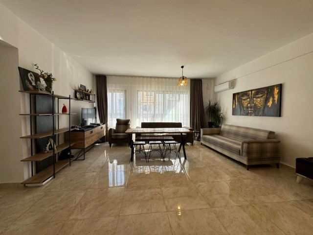 2+1 flat for sale in Kyrenia Ozanköy