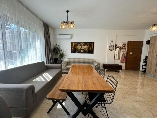 2+1 Wohnung zum Verkauf in Kyrenia Ozanköy