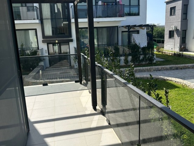 2+1 flat for sale in a complex with a pool in Alsancak, Kyrenia