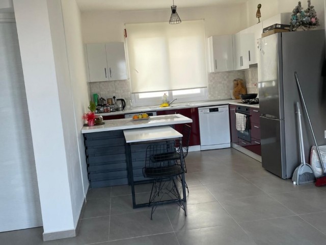 2+1 flat for sale in Kyrenia alsancak