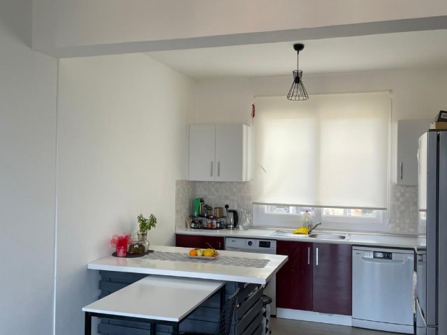 2+1 flat for sale in Kyrenia alsancak