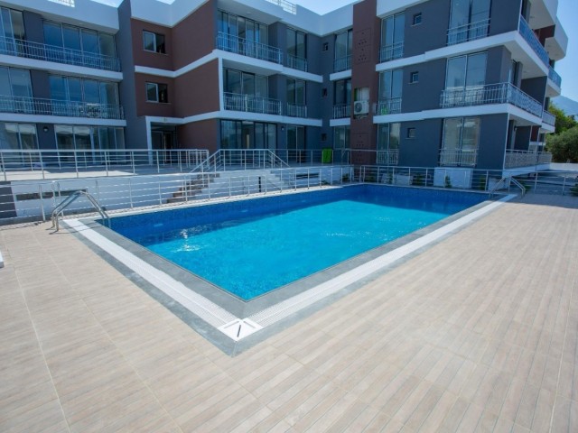 Продается квартира 2+1 в комплексе с бассейном в районе Кирения Лапта
