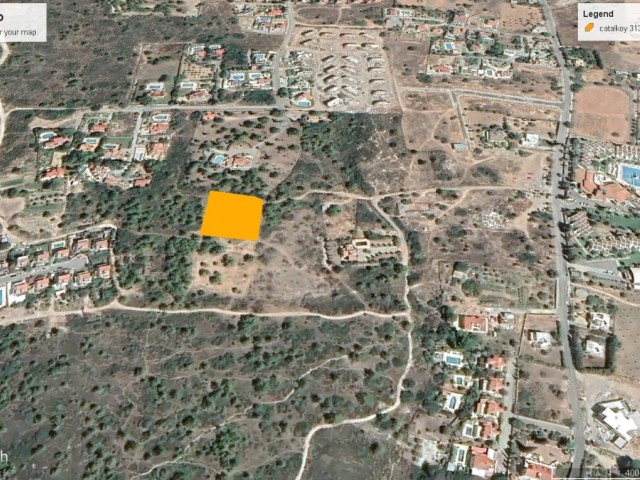 Kyrenia Catalkoy has an area of 3137 m2 for sale and right of way can be purchased.