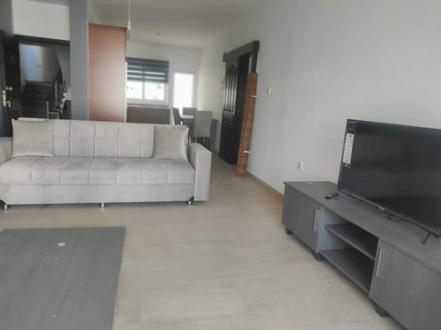 Kyrenia center 2+1 flat for sale