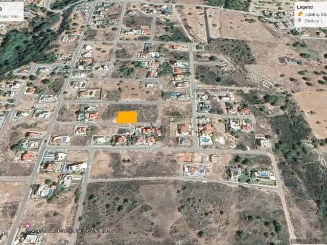 Plot suitable for the construction of a single villa with sea and mountain views in Kyrenia Çatalköy region