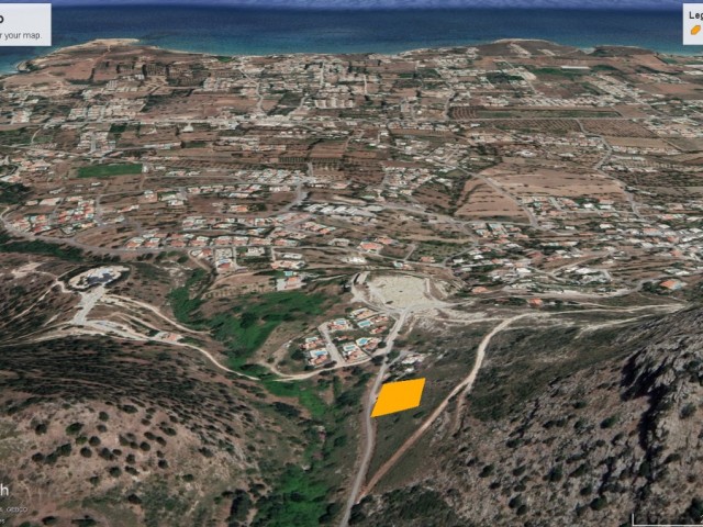 1500 m² großes Grundstück zum Verkauf mit Meer- und Bergblick in Kyrenia Karşıyaka