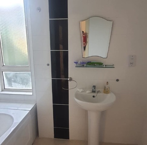 3+1 flat for sale in Kyrenia Esentepe area