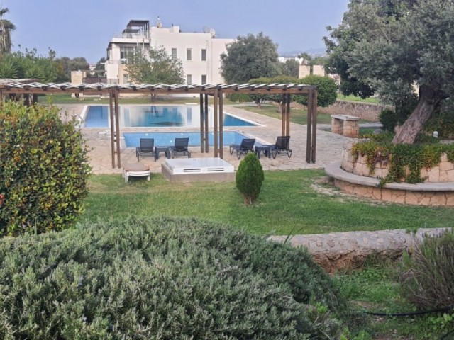 3+1 flat for sale in Kyrenia Esentepe area