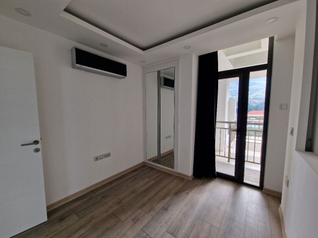 Flat To Rent in Girne Merkez, Kyrenia