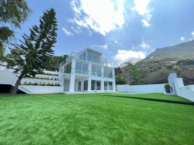 Luxury Villa for Sale in a Magnificent Location in Kyrenia, Cyprus