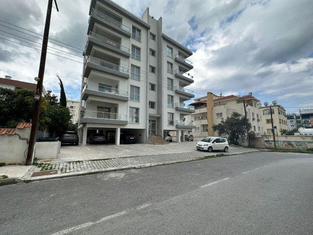 2+1 современные новые квартиры на продажу в центре Кирении на Кипре 