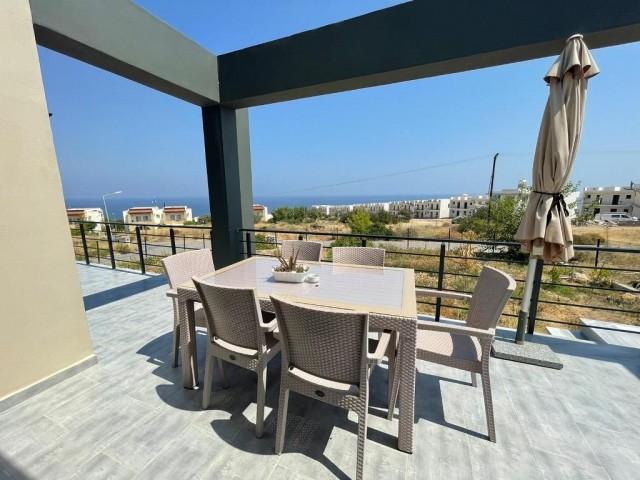 Kıbrıs Girne Esentepe de Satılık 4+1 Modern Villa