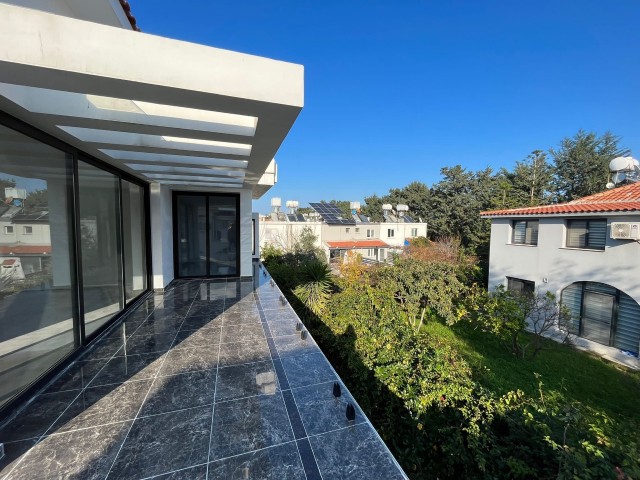 Unmöblierte 4+2 Villa zu verkaufen in Zypern Kyrenia Karaoglanoglu Gehweite zum Meer
