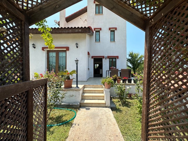 *3+1 Fully Furnished Villa for Sale in Kyrenia Lapta, Cyprus*