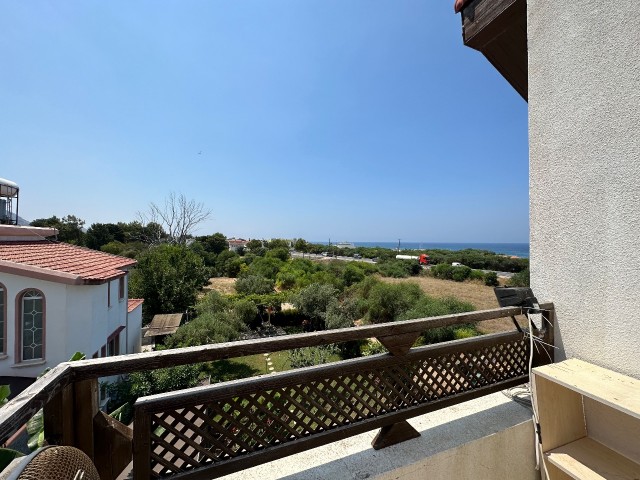3+1 voll möblierte Villa zum Verkauf in Zypern Girne Lapta