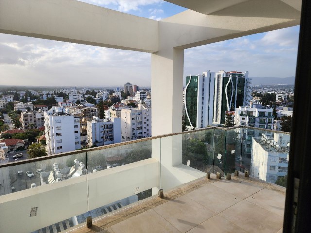 2+1 Penthouse zum Verkauf in Nikosia Yenişehir, Zypern