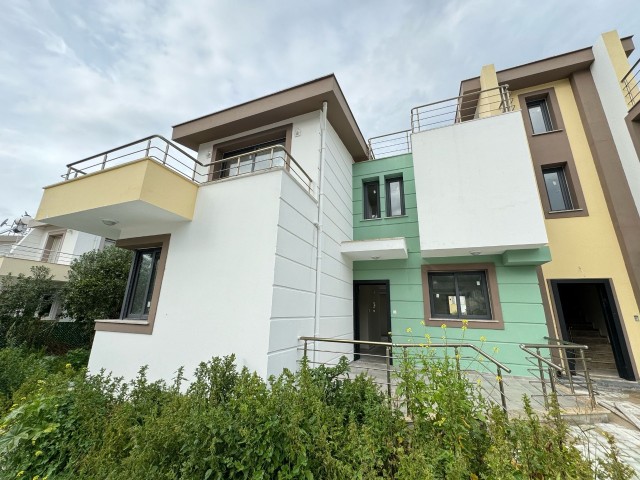 2+1 Wohnung zum Verkauf in herrlicher Lage im Zentrum von Kyrenia, Zypern