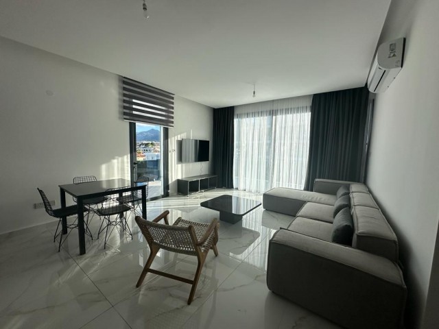 Modern gestaltetes, komplett möbliertes 2+1 Penthouse zum Verkauf im Kyrenia Center, Zypern