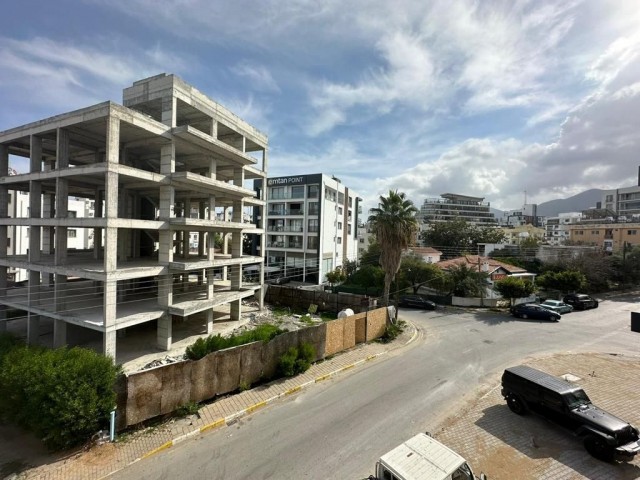 2+1 offices for rent with commercial permit in Kyrenia Center, Cyprus