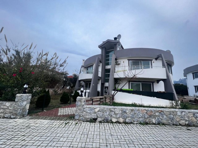 1+1 moderne Wohnung zum Verkauf in Zypern – Kyrenia – Edremit