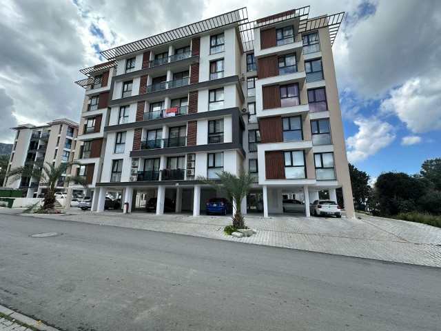 Kıbrıs Girne Merkez'de Satılık 2+1  Daire