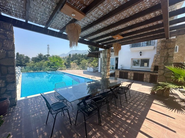 Cyprus - 3+1 Luxury Villa with Pool, Fully Furnished and Sea View for Rent in Kyrenia Zeytinlik