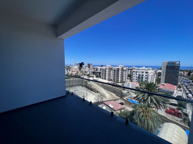 Zypern - 2+1 moderne Wohnung mit Meerblick zu vermieten im Zentrum von Kyrenia