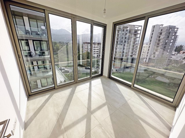 ⚡ CENTRAL 3+1 PENTHOUSE LUXURIOUS FLAT WITH ELEVATOR FOR SALE KKTC KYRENIA CENTER ⚡