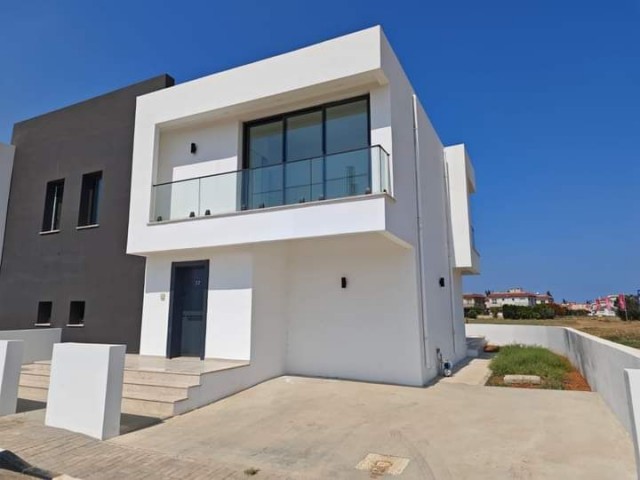 Villa Zu verkaufen in Yeni Boğaziçi, Famagusta