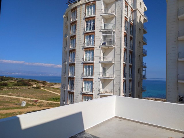 Seaview 2+1 apartment in the center of Famagusta, NEW