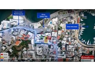 Gelegenheit zum Kauf von Premium-Immobilien mit bis zu 534 m² (610.000 Gbit/s) im Zentrum von Kyreni